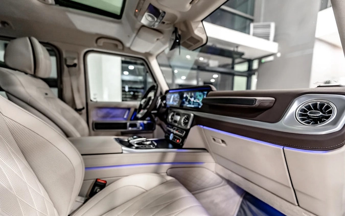 Mercedes-Benz Klasa G cena 1090000 przebieg: 4000, rok produkcji 2022 z Biała małe 742